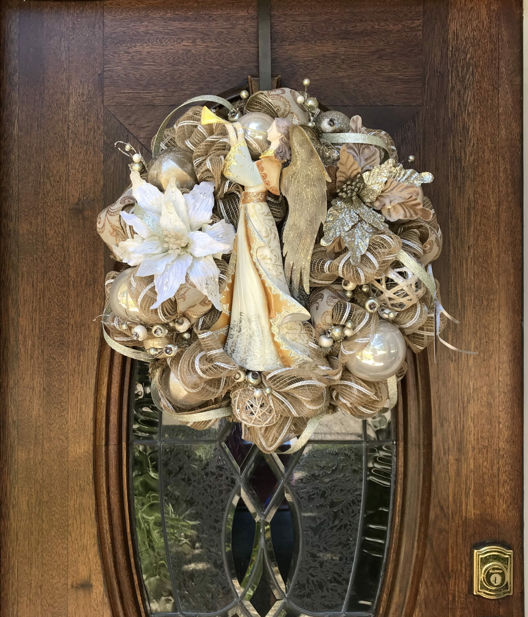 Rustic Angel Sounding Her Trumpet Herta's Wreaths